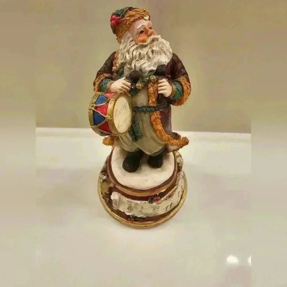 Vintage Windsor Collection " MUSICAL SANTA " Figurine Music Box Drum